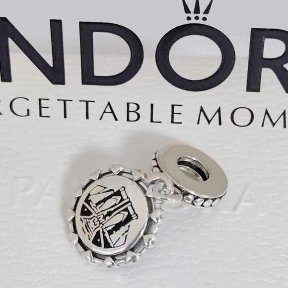 Pandora NEW YORK The BROOKLYN Bridge EST 1883 Exclusive Dangle Charm with box - Picture 1 of 6